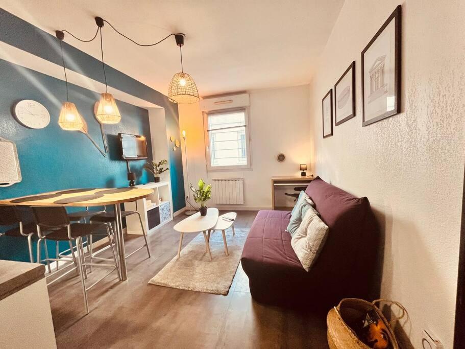 Le Jean-Jaures / Joli Studio Lejlighed Nîmes Eksteriør billede
